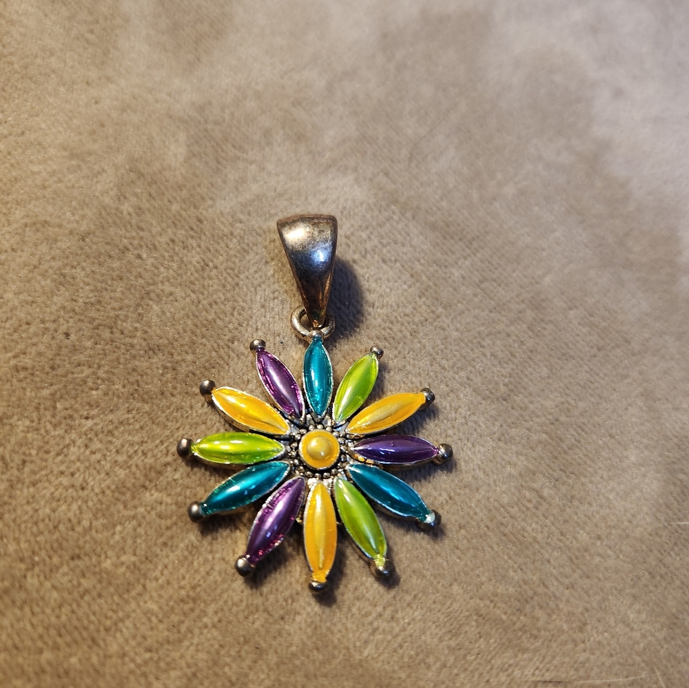 Multicolor Flower Pendant